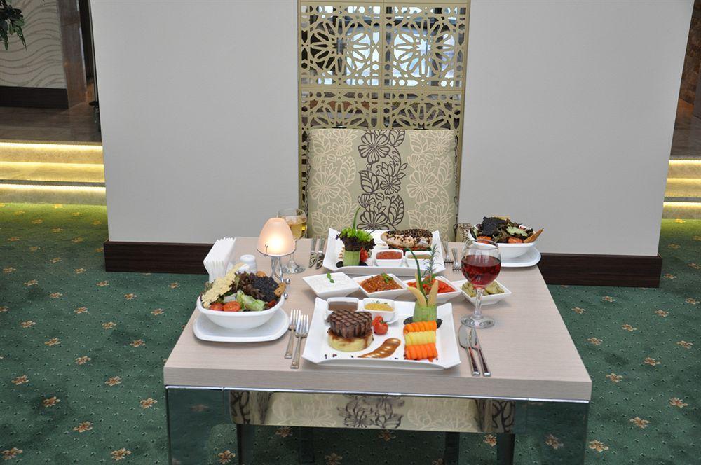 North Point Hotel Деницли Экстерьер фото