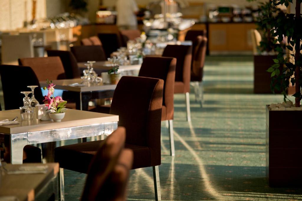 North Point Hotel Деницли Экстерьер фото