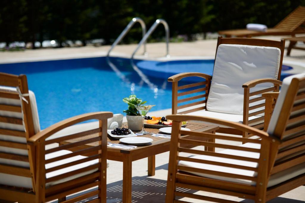 North Point Hotel Деницли Экстерьер фото