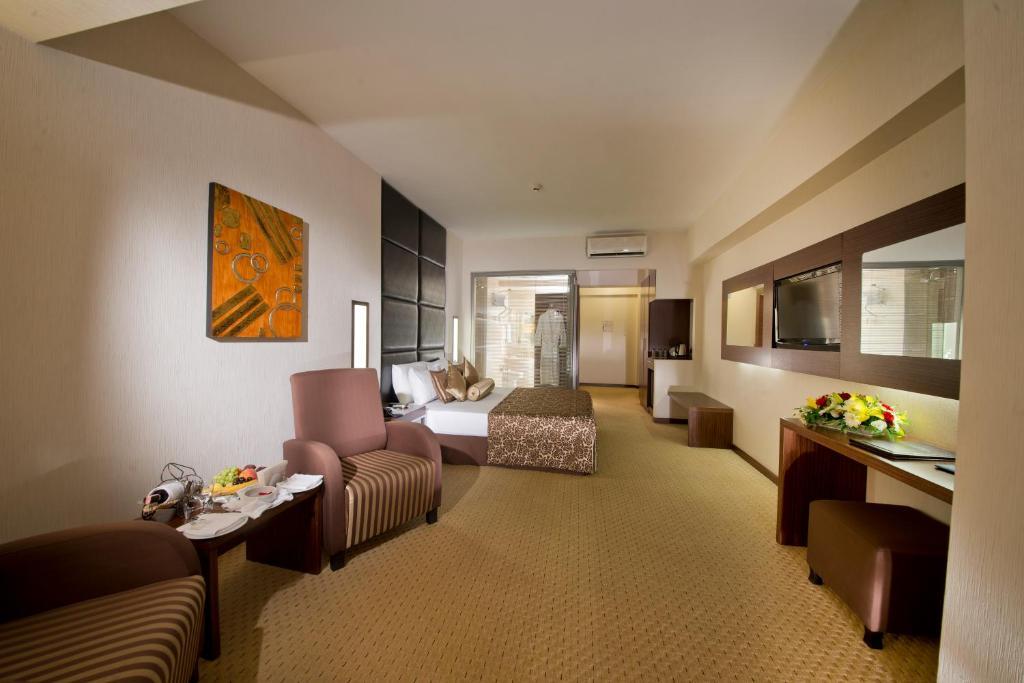 North Point Hotel Деницли Номер фото