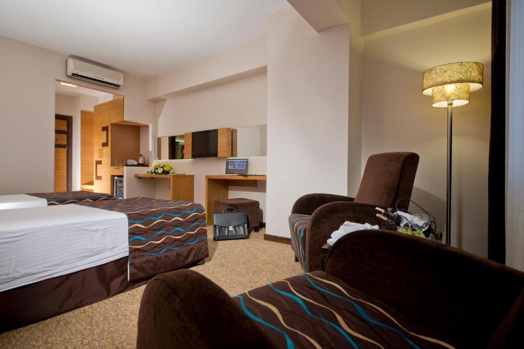 North Point Hotel Деницли Номер фото